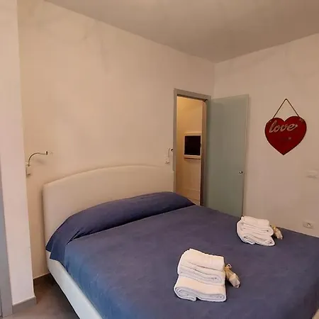 Villino Savi Apartment Viareggio